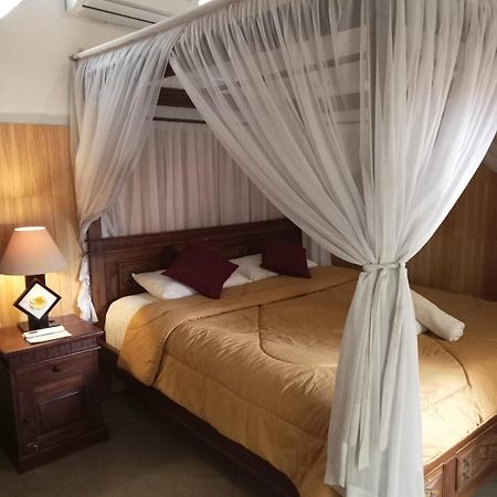 Nitya Home Stay Lembongan Dış mekan fotoğraf